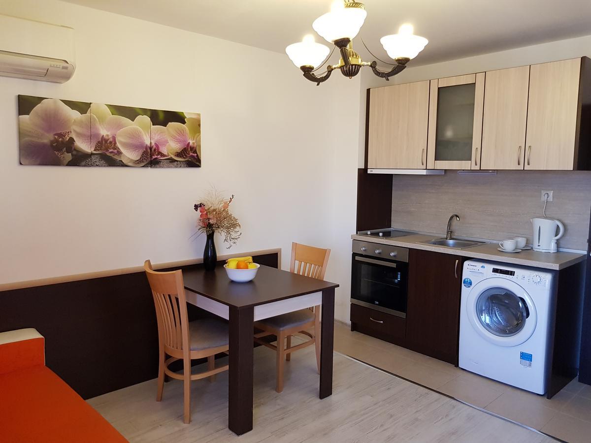 Family Aparthotel Vintegra Burgaz Dış mekan fotoğraf