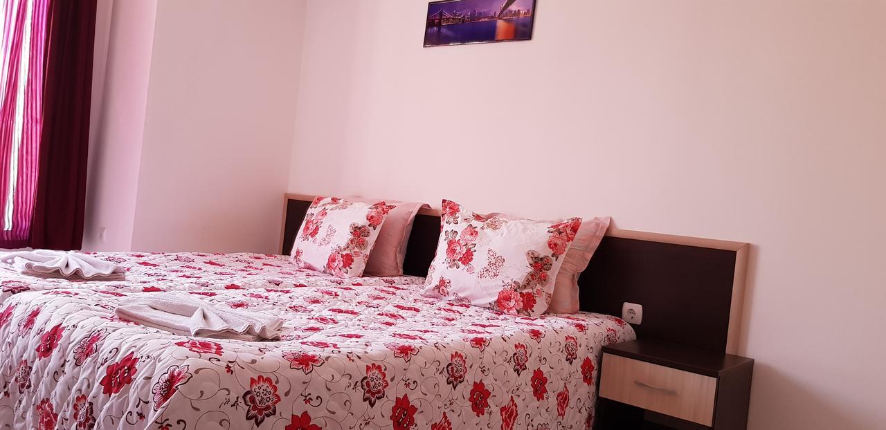 Family Aparthotel Vintegra Burgaz Dış mekan fotoğraf