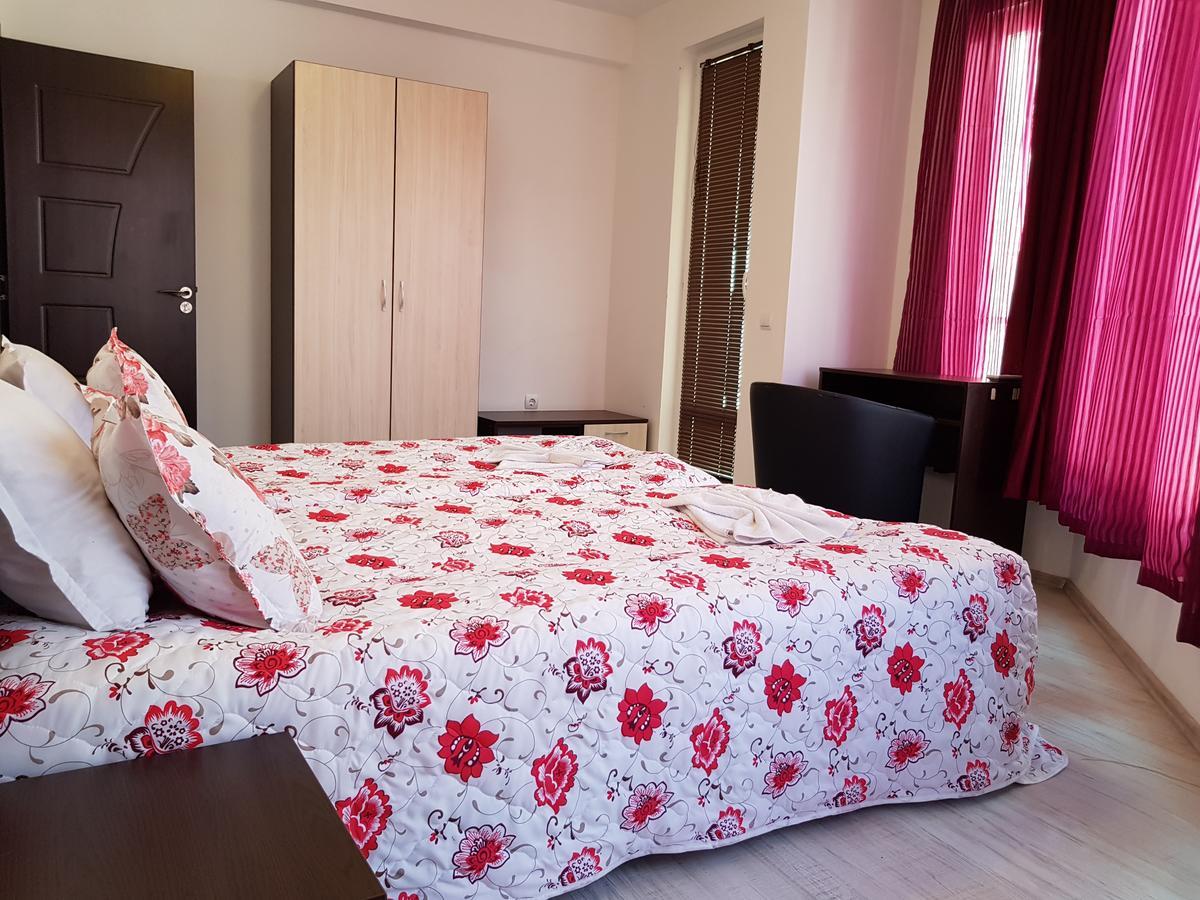 Family Aparthotel Vintegra Burgaz Dış mekan fotoğraf
